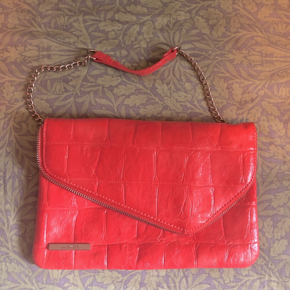 NINE WEST coral + silver clutch purse Like New